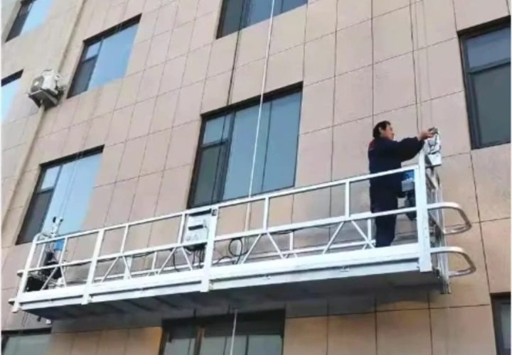 Andamios Colgantes Eléctricos Certificados para Edificios Altos